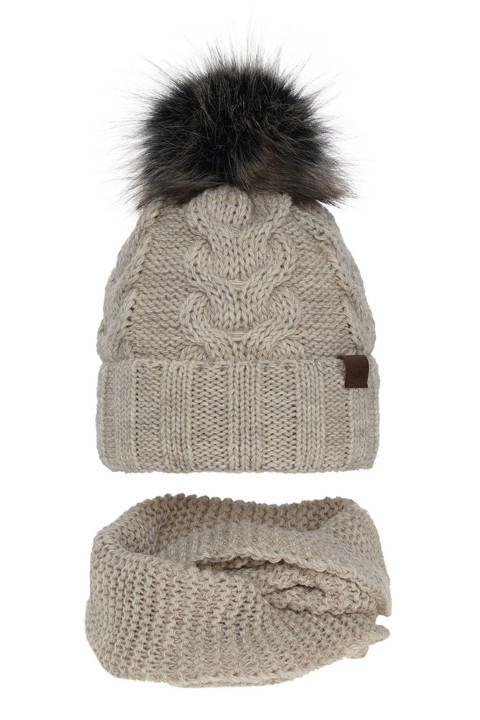 Зимний комплект для девочки: бежевая шапка и труба с помпоном Torina